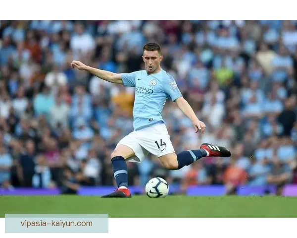 巴雷拉本赛季跑动数据表现稳健，场均覆盖距离持续提升